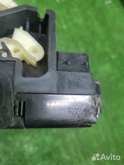 Замок двери передний правый Geely Emgrand Ec7 2013