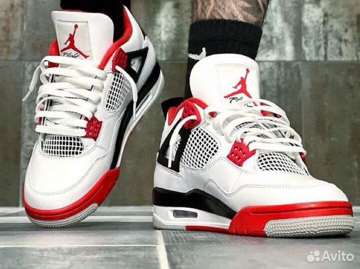 Air Jordan 4 Retro OG Fire Red 2020