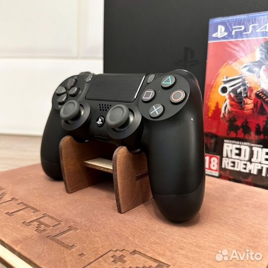 Sony PS4 Slim +Red Dead Redemption 2 + 2 джойстика