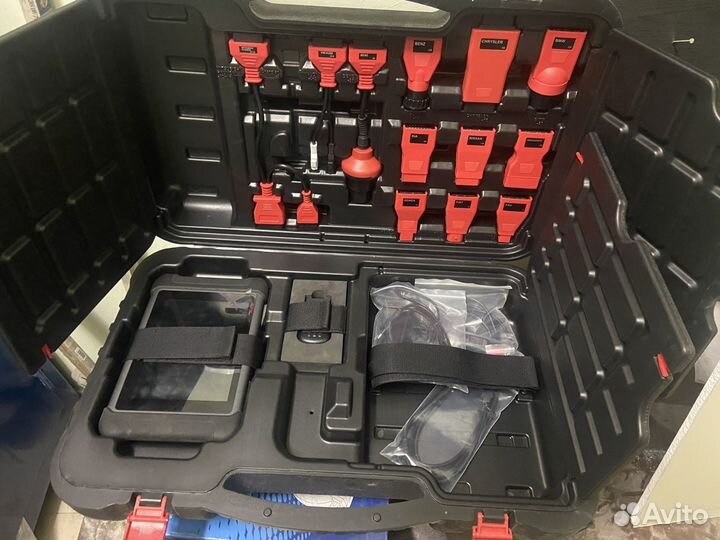 Автомобильный диагностический сканер