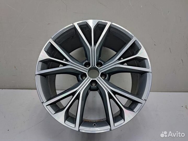 Диск колесный audi Q8 R21x10J D666 ET20 5x112