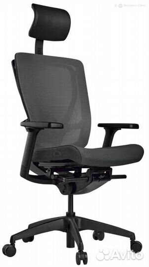 Кресло для руководителя Schairs Aeon М01B