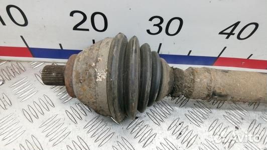 Привод передний правый volkswagen passat B6 (LDN11