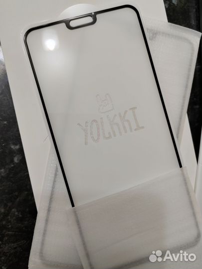 Защитные стекла на Honor 8x/9x lite