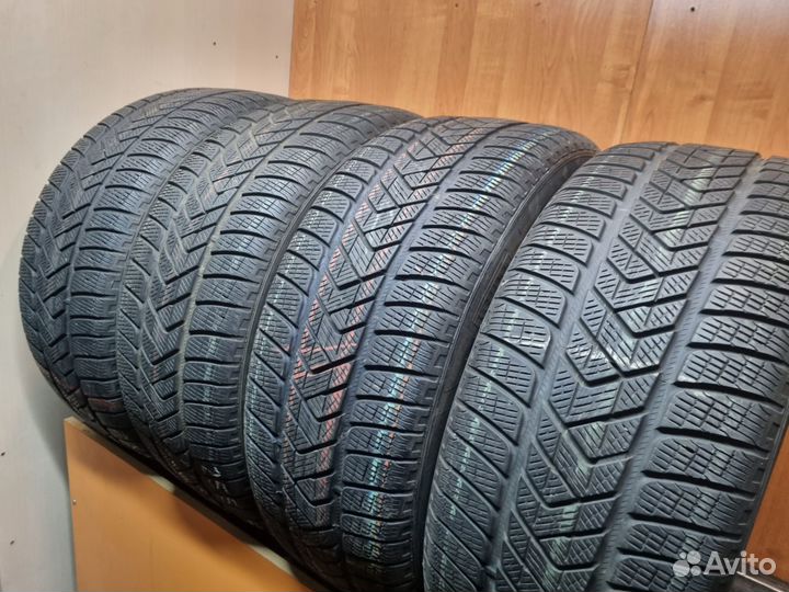 Pirelli Scorpion Winter 255/45 R20