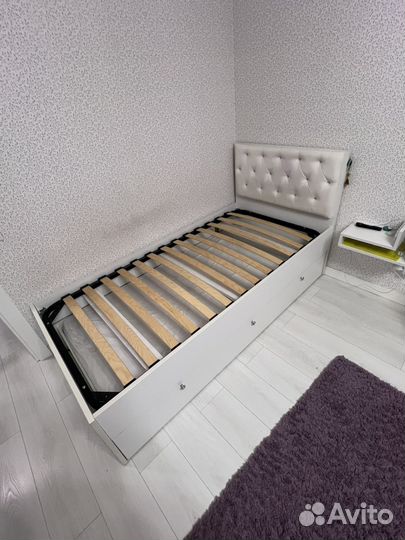 Двухярусная кровать бу