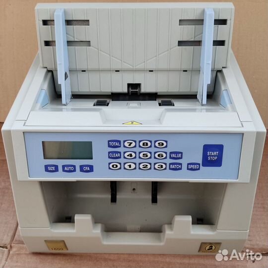 Счётчик банкнот DeLaRue 1600
