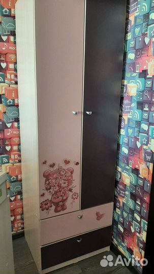 Шкаф