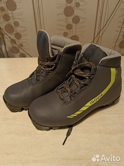 Лыжные ботинки 35 размер nnn