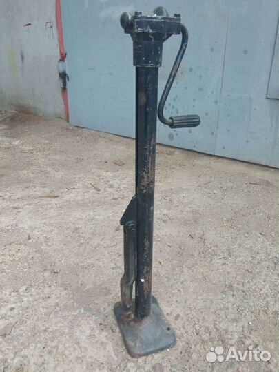 Домкрат для газ