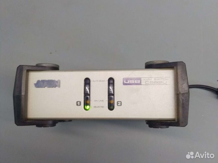 Двух портовый usb,vga, kbm- коммутатор CS-82U