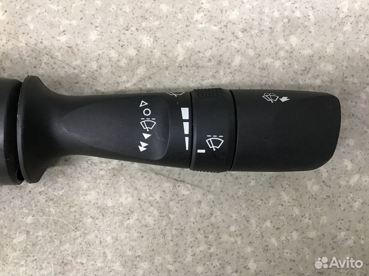 Переключатель стеклоочистителей Toyota Corolla E18