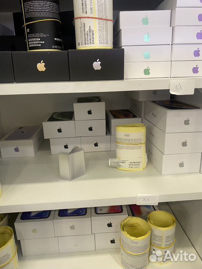 iPhone коробки