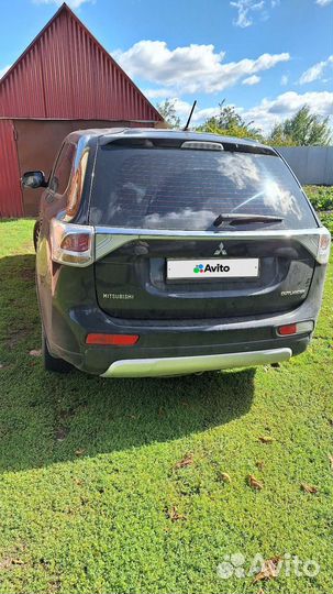Mitsubishi Outlander 2.0 CVT, 2014, 130 000 км