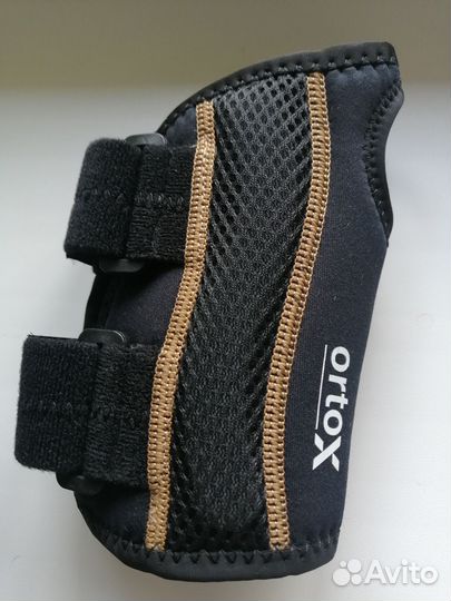 Бандаж (ортез) на лучезапястный сустав