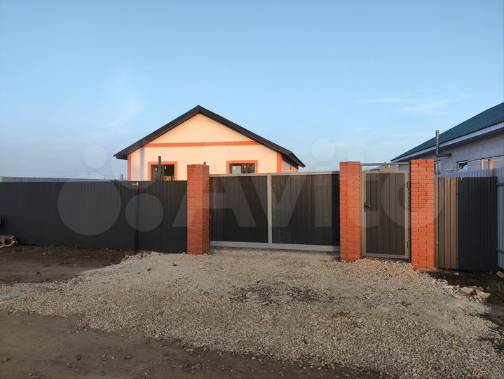 Дом 76,4 м² на участке 8 сот.