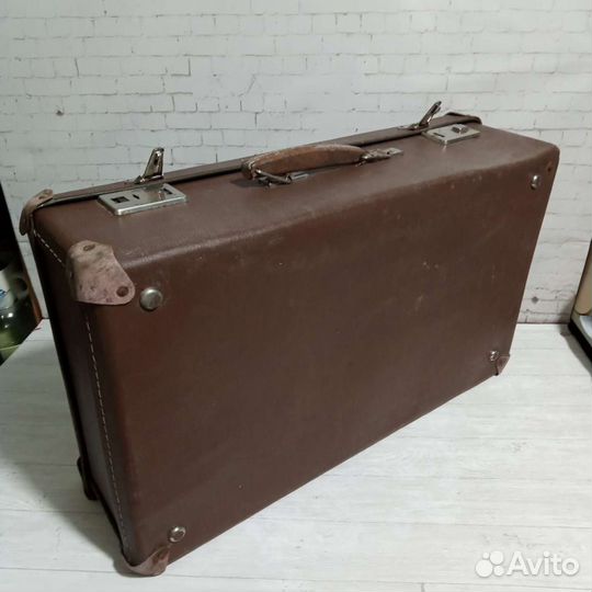 Чемодан старинный, фотозона, ретро, чемодан, СССР
