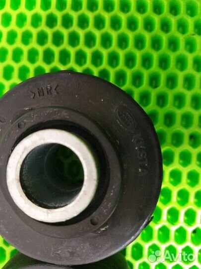 Опора (подушка ) рамы кузова Land Rover Range