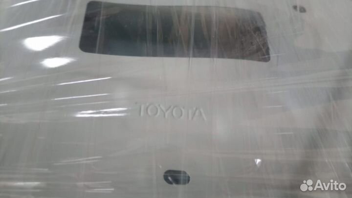 Крышка багажника Toyota RAV4 XA40