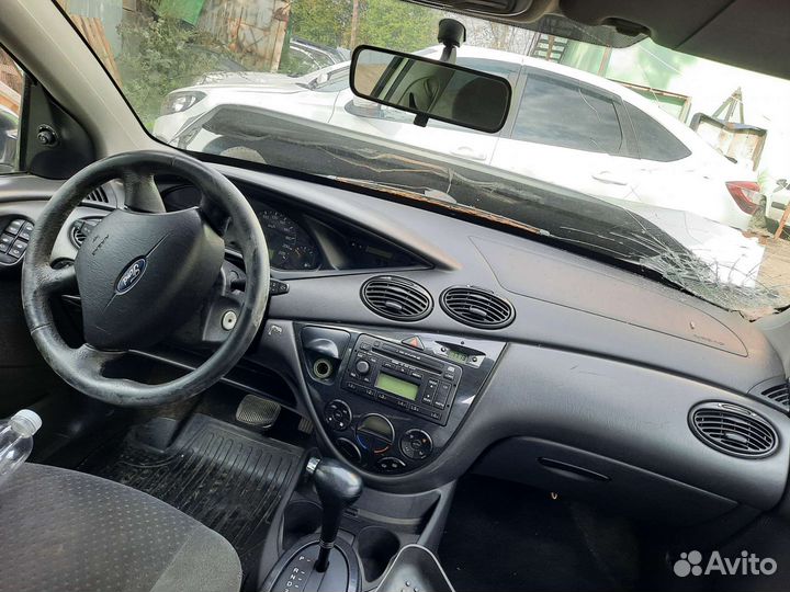 Разбор на запчасти Ford Focus 1