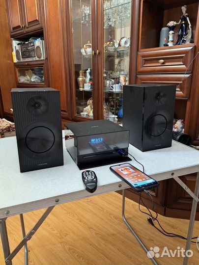 Домашний кинотеатр samsung. полный фарш. блютуз