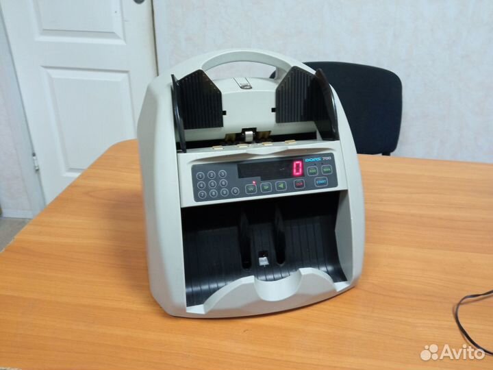 Dors 700 Счетчик сортировщик денег Детектор