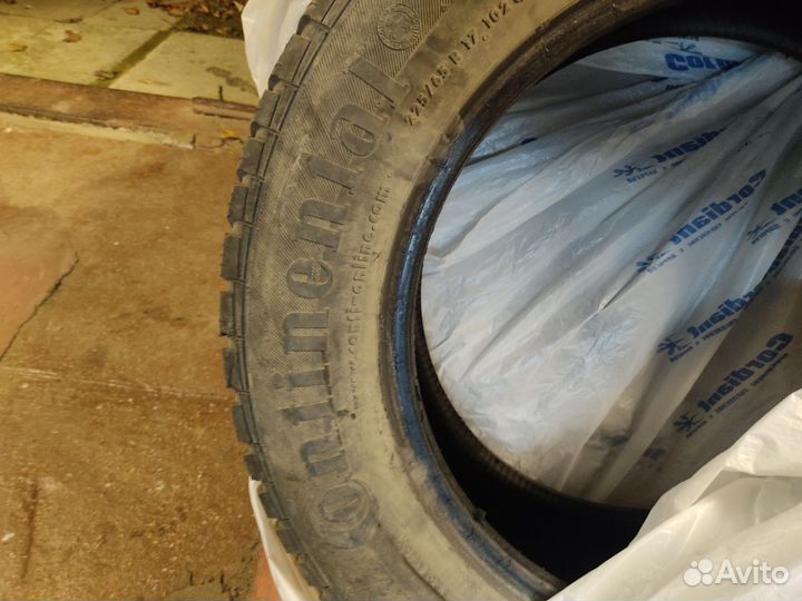 Continental Conti4x4IceContact 225/65 R17