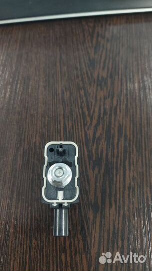 Датчик удара двери Porsche Cayenne 958 3.6 2013