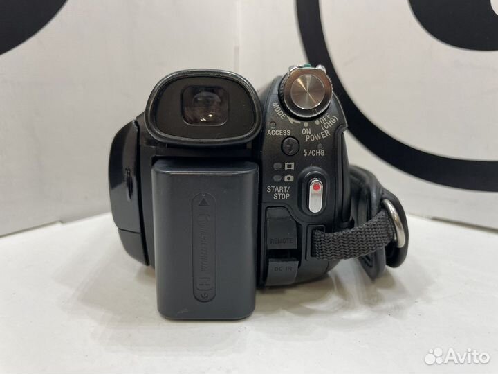 Видеокамера Sony HDR-SR8E