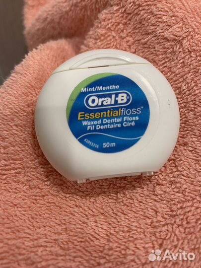 Зубная нить oral b