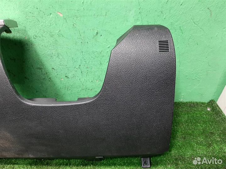 Накладка торпедо подрулевая Subaru Legacy/ Outbac