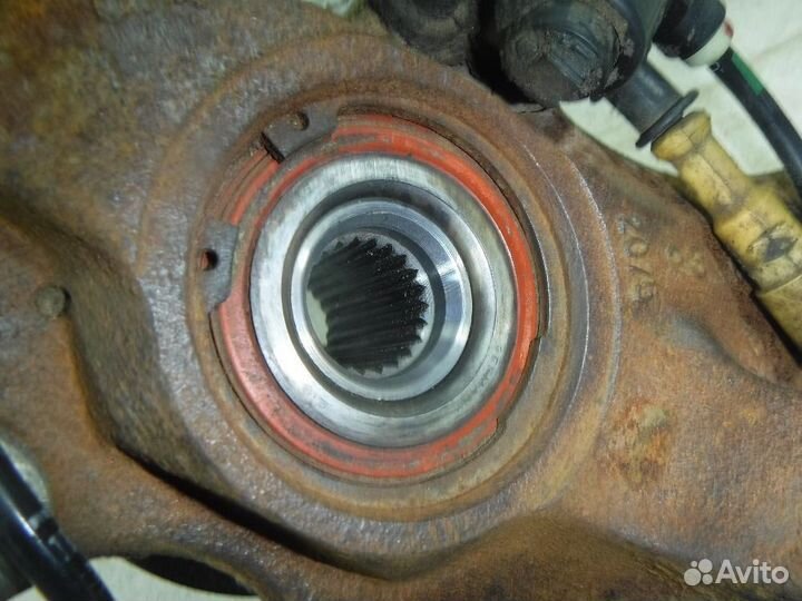 Кулак передний левый Opel Corsa B