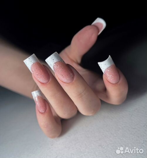 Наращивание ногтей