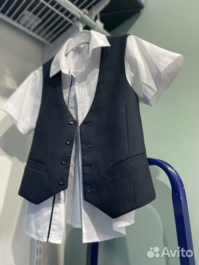Рубашка и жилетка на мальчика 128