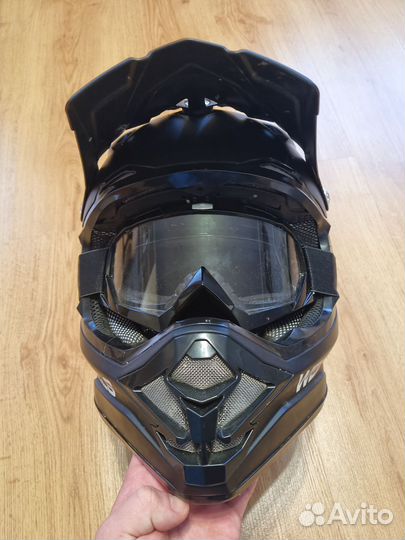 Мотошлем кроссовый