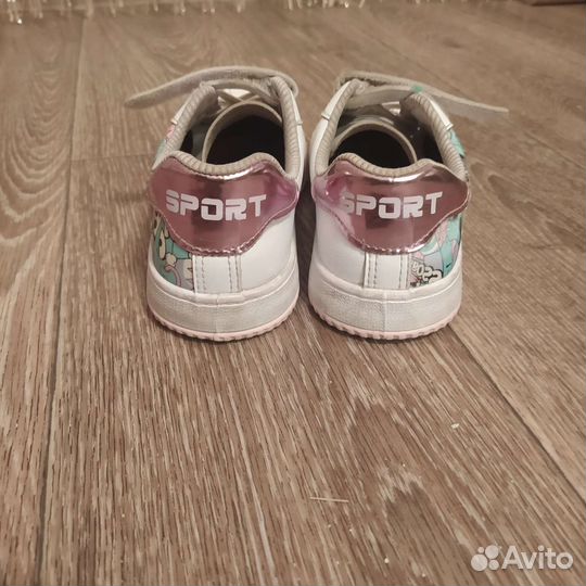 Обувь для девочки 34-35