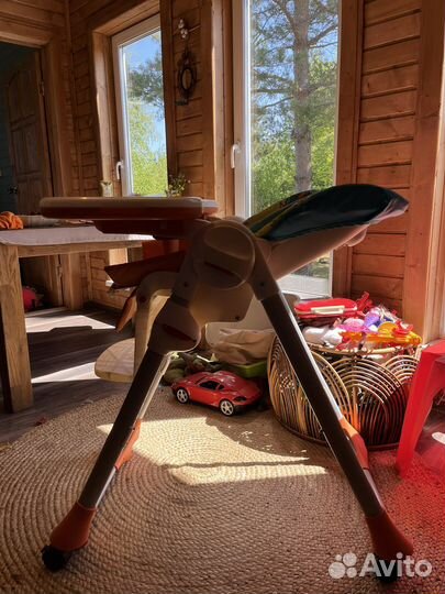 Детский стульчик для кормления chicco