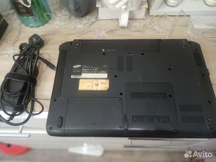 Ноутбук samsung R530