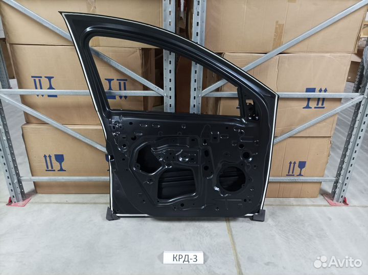 Дверь передняя левая Renault Logan 2