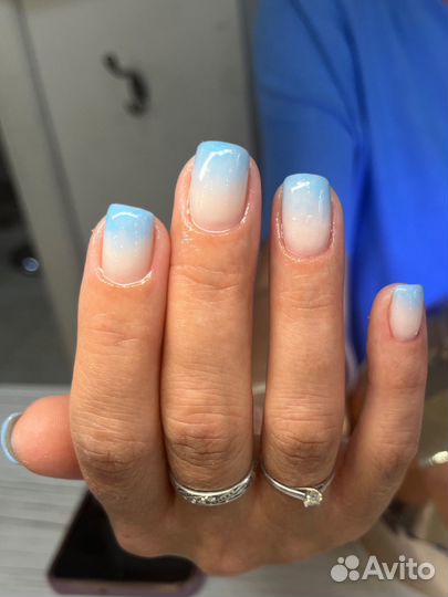 Маникюр и педикюр