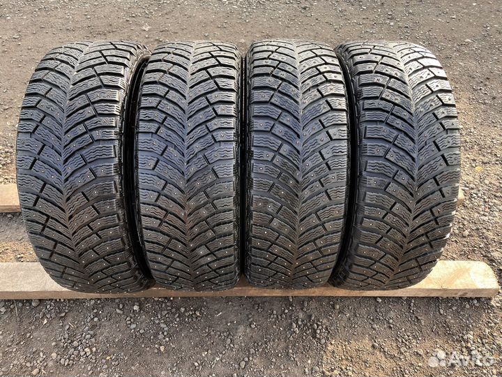 Michelin X-Ice North 4 205/55 R16