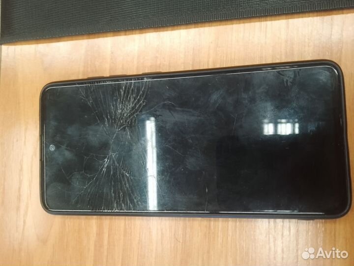 Samsung Galaxy A51, 4/64 ГБ