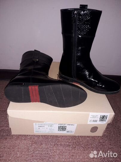 Сапожки для девочки