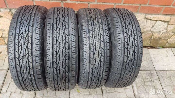 Continental ContiCrossContact LX2 215/65 R16