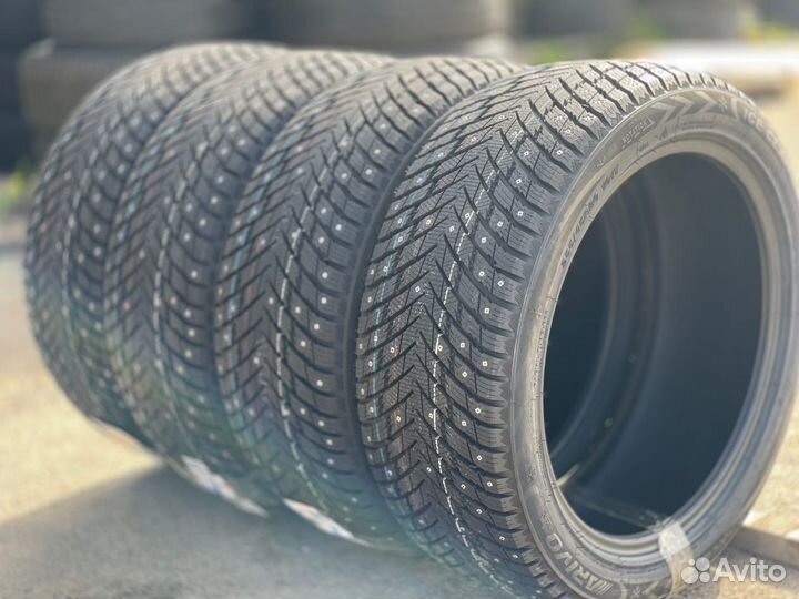 Arivo Ice Claw ARW7 255/45 R19 104T