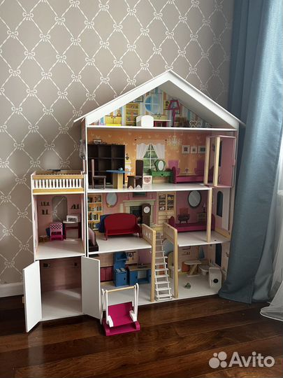 Домик кукольный