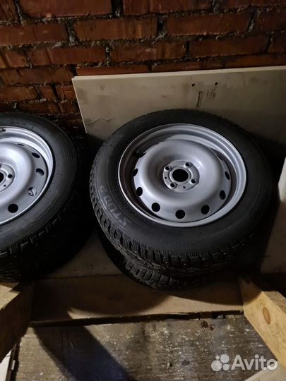 Kormoran Stud 2 185/65 R15 92T