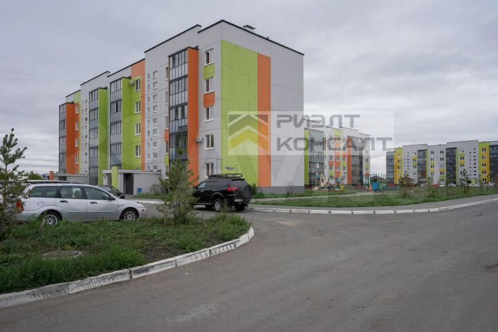 3-к. квартира, 80 м², 1/5 эт.