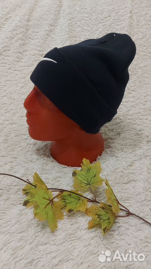Мужская зимняя шапка Nike