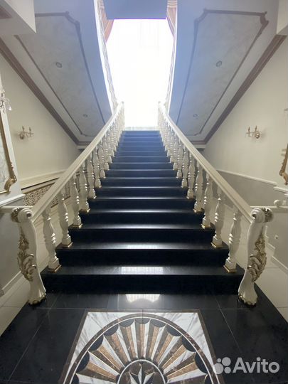 Реставрация (восстановление) лестниц, столов